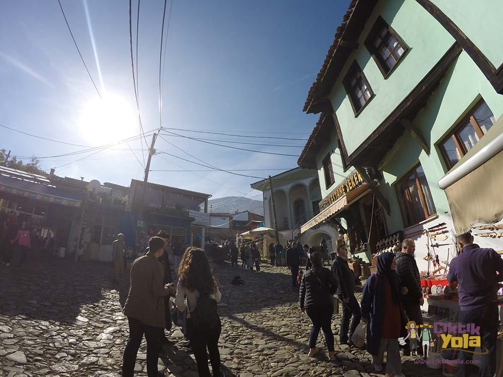 Bursa Cumalıkızık Köyü Meydanı